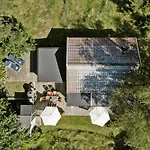 Wooden House With Wild Garden By Sejero Bay בית נופש קלונדבורג