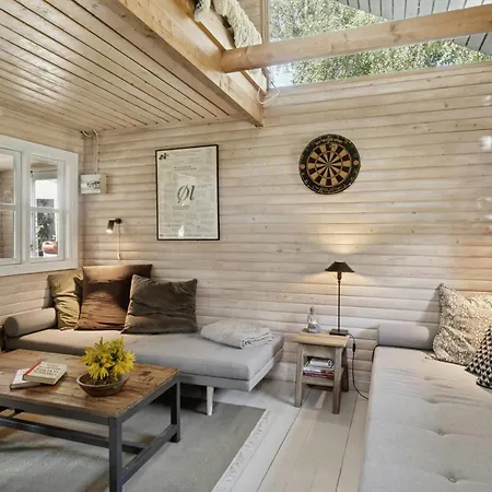 Wooden House With Wild Garden By Sejero Bay