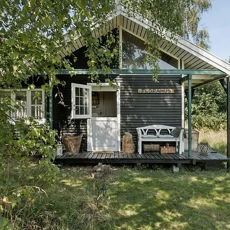 Casa vacanze Wooden House With Wild Garden By Sejero Bay *