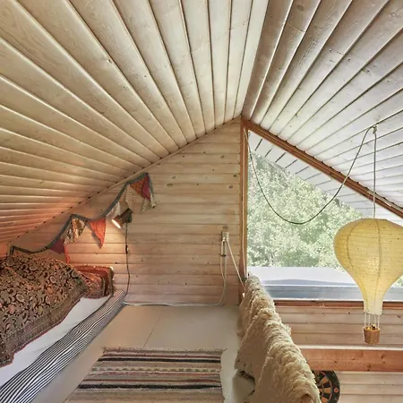 Hébergement de vacances Wooden House With Wild Garden By Sejero Bay *