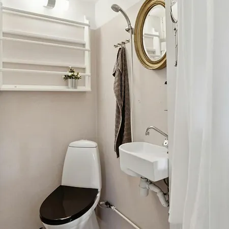 Hébergement de vacances Wooden House With Wild Garden By Sejero Bay Kalundborg