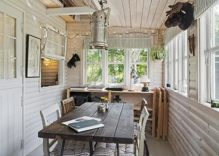 Wooden House With Wild Garden By Sejero Bay *